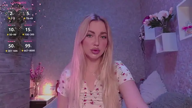 Mika Rayy online show from 9, 10, 2025