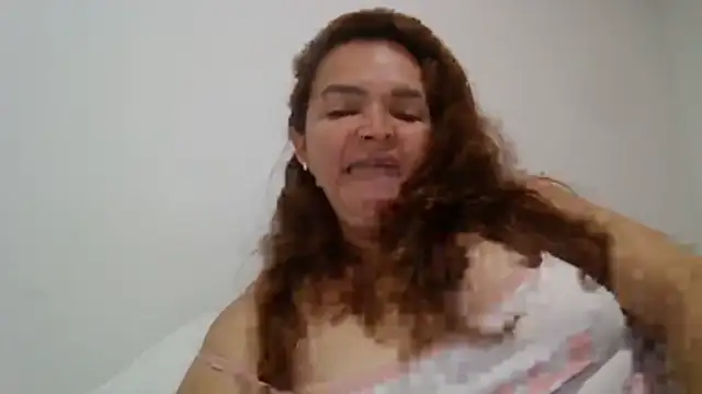 squirtlatinx online show from 18, 4, 2026