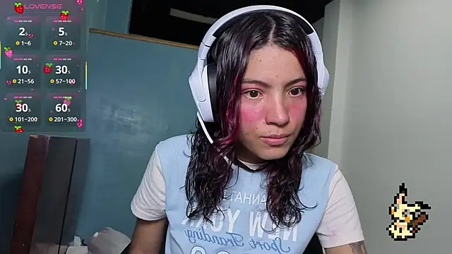 Lovelyamyy online show from 24, 9, 2025