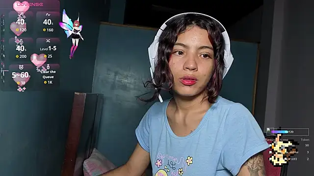 Lovelyamyy online show from 11, 11, 2025