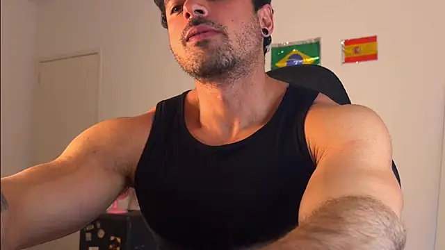 Snapshot of Lucasfit24 chatting on 11, 7, 2026 Lucasfit24 online show from 11, 7, 2026
