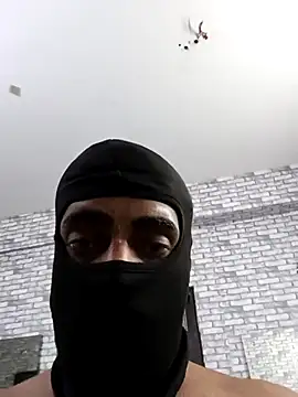 vaibhavchugh38 online show from 23, 4, 2026