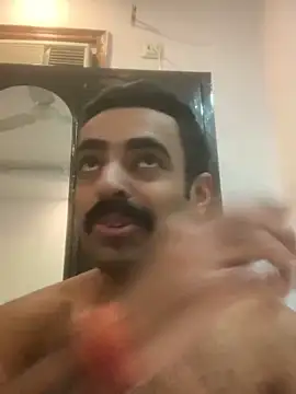 vaibhavchugh38 online show from 11, 1, 2025