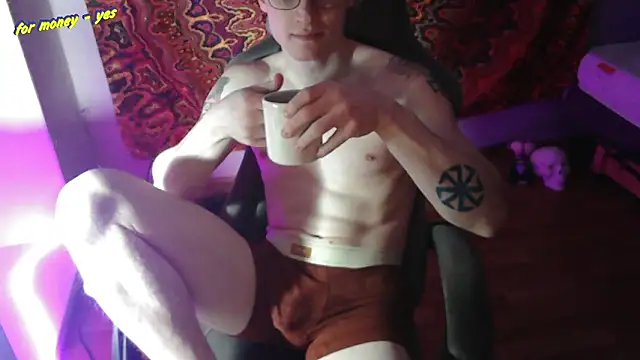 Snapshot of johnny_positive chatting on 13, 2, 2026 johnny positive online show from 13, 2, 2026