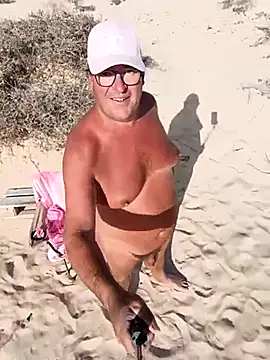 Snapshot of MountJohnXL chatting on 19, 2, 2025 MountJohnXL online show from 19, 2, 2025