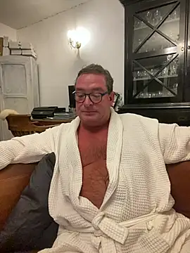 MountJohnXL online show from 13, 4, 2026