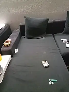 TyroneeDE online show from 5, 2, 2025