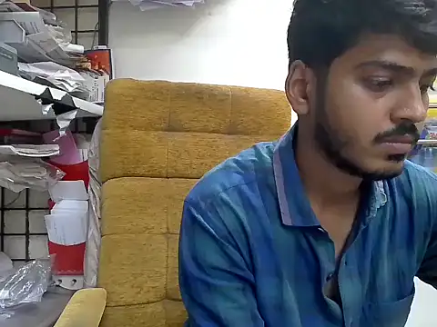 Snapshot of cute_modell chatting on 3, 10, 2025 cute modell online show from 3, 10, 2025