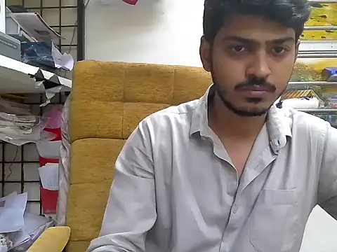 Snapshot of cute_modell chatting on 30, 10, 2025 cute modell online show from 30, 10, 2025