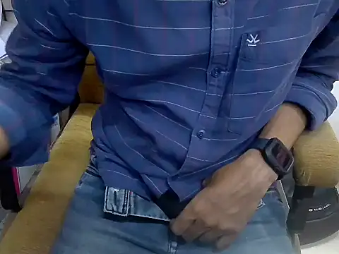 Snapshot of cute_modell chatting on 31, 10, 2025 cute modell online show from 31, 10, 2025