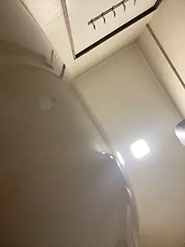 Snapshot of cute_modell chatting on 14, 10, 2025 cute modell online show from 14, 10, 2025