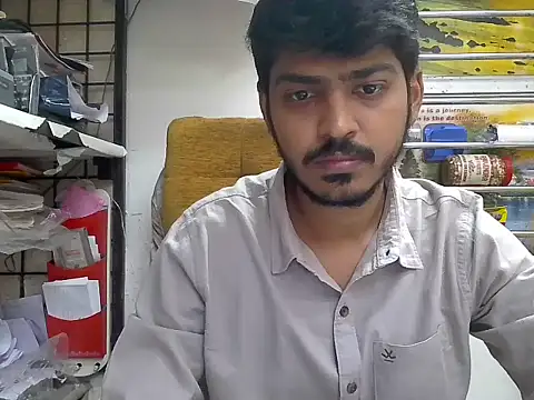 Snapshot of cute_modell chatting on 17, 11, 2025 cute modell online show from 17, 11, 2025