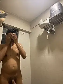 Snapshot of cute_modell chatting on 12, 9, 2025 cute modell online show from 12, 9, 2025