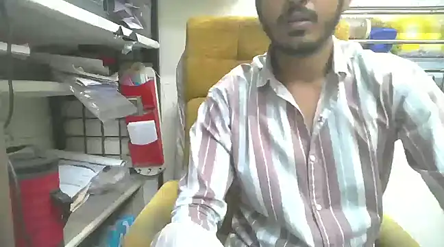 Snapshot of cute_modell chatting on 25, 2, 2025 cute modell online show from 25, 2, 2025