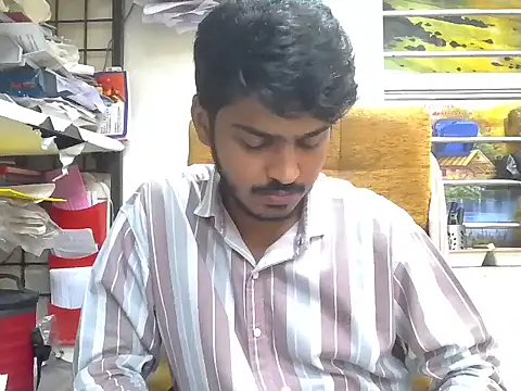 Snapshot of cute_modell chatting on 8, 10, 2025 cute modell online show from 8, 10, 2025