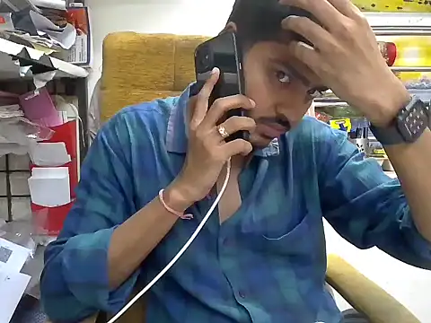 Snapshot of cute_modell chatting on 19, 9, 2025 cute modell online show from 19, 9, 2025