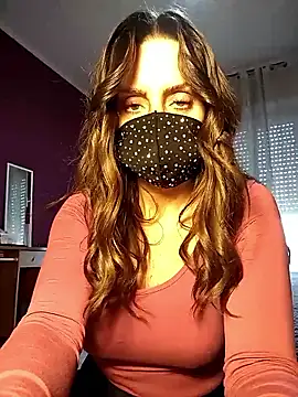 Akemi rossi online show from 13, 3, 2026