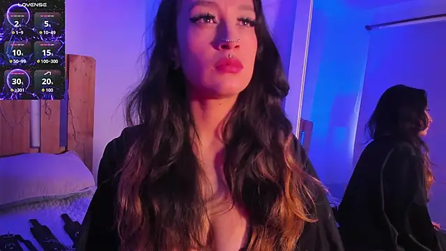 coral jonesss online show from 13, 3, 2026