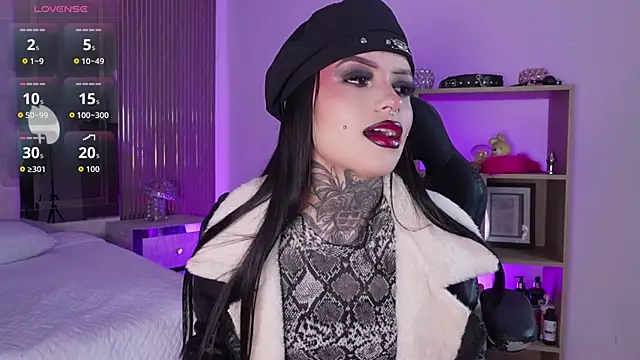 CleeoAdams  online show from 20, 3, 2026