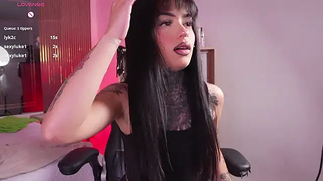 CleeoAdams  online show from 18, 1, 2026