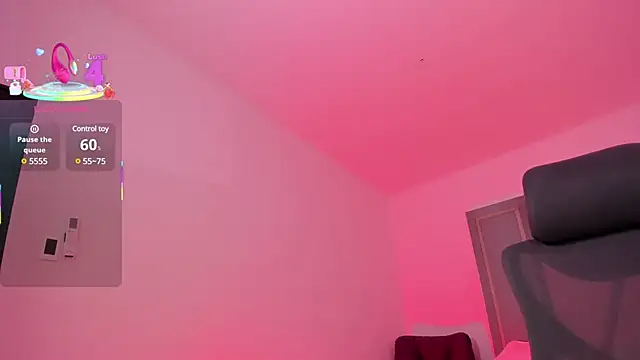 CleeoAdams  online show from 10, 3, 2025