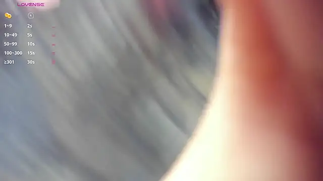 CleeoAdams  online show from 14, 3, 2025