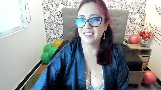 Victoria Adamns online show from 18, 3, 2025