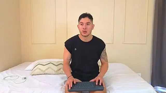 mr danni online show from 1, 10, 2025