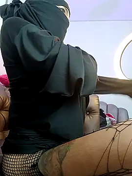 azahara faraah online show from 19, 10, 2025