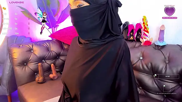 azahara faraah online show from 10, 9, 2025