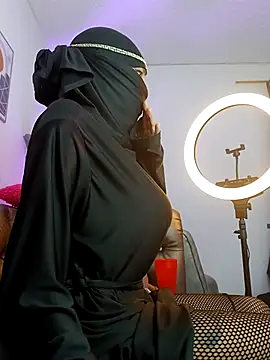 azahara faraah online show from 1, 11, 2025