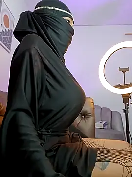 azahara faraah online show from 24, 10, 2025