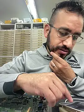 leonardohot1987 online show from 10, 3, 2025