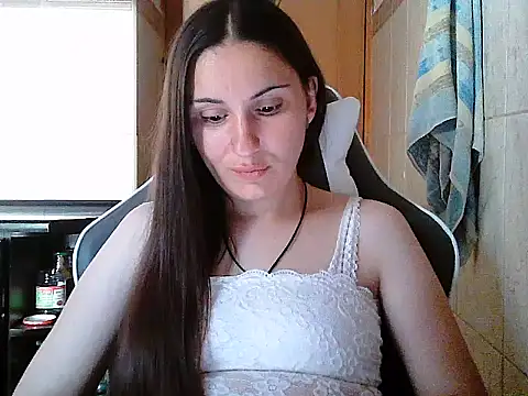 Snapshot of Yuliia30 chatting on 7, 7, 2026 Yuliia30 online show from 7, 7, 2026