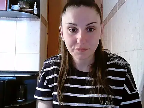 Snapshot of Yuliia30 chatting on 19, 4, 2026 Yuliia30 online show from 19, 4, 2026
