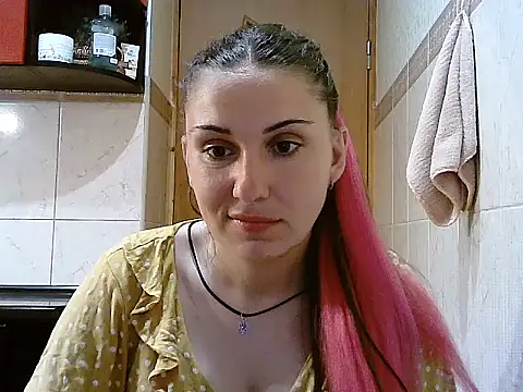 Snapshot of Yuliia30 chatting on 2, 7, 2026 Yuliia30 online show from 2, 7, 2026