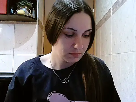 Snapshot of Yuliia30 chatting on 8, 5, 2026 Yuliia30 online show from 8, 5, 2026