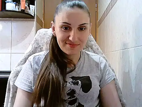 Snapshot of Yuliia30 chatting on 10, 7, 2026 Yuliia30 online show from 10, 7, 2026
