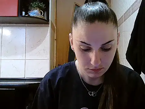 Snapshot of Yuliia30 chatting on 10, 5, 2026 Yuliia30 online show from 10, 5, 2026