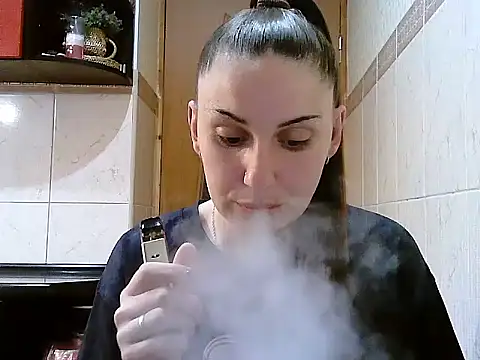 Snapshot of Yuliia30 chatting on 2, 5, 2026 Yuliia30 online show from 2, 5, 2026