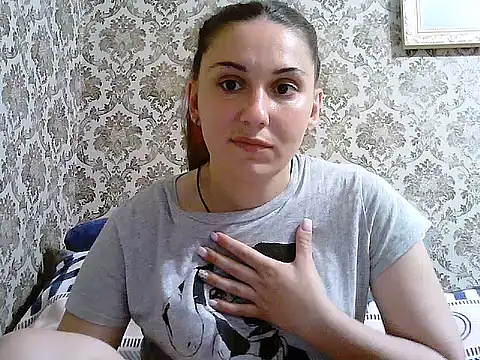 Snapshot of Yuliia30 chatting on 27, 6, 2026 Yuliia30 online show from 27, 6, 2026