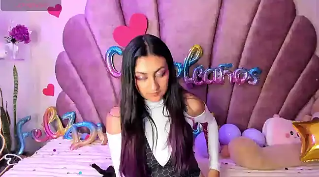 sweetfoxy 17 online show from 25, 2, 2025