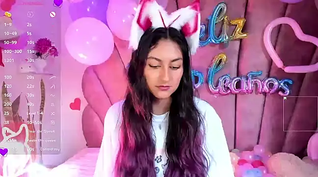 sweetfoxy 17 online show from 17, 2, 2025