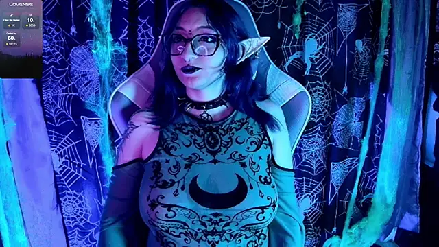 Kimlennox  online show from 25, 10, 2025