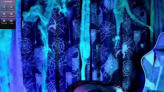 Kimlennox  online show from 27, 10, 2025