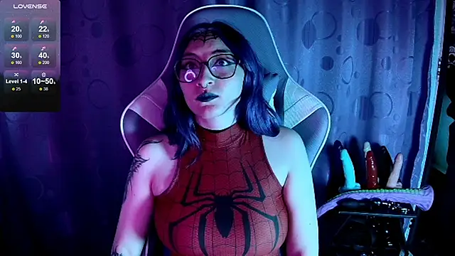 Kimlennox  online show from 27, 9, 2025