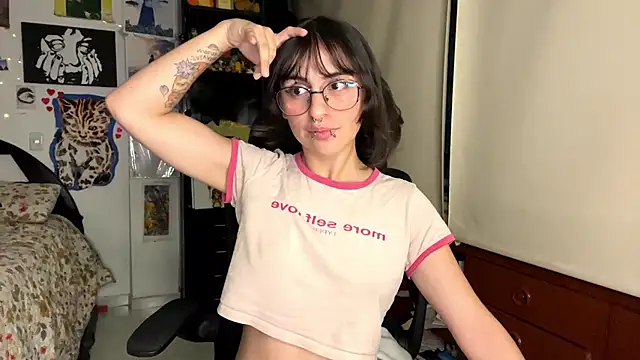 B0nnie H0ney online show from 24, 4, 2026