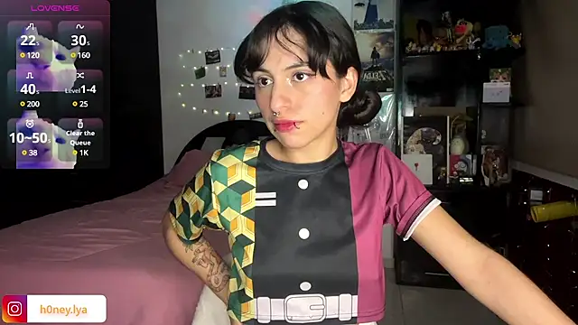 B0nnie H0ney online show from 17, 1, 2025