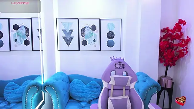 Akaza Hakuji  online show from 2, 3, 2026