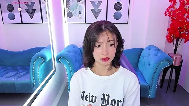 Akaza Hakuji  online show from 6, 10, 2025